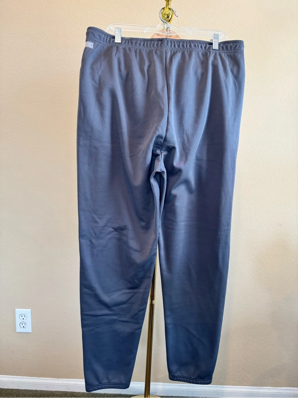 NWT Oakley Men L Gray Team Issue ENDURO PANT Sweatpants Joggers